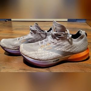 Brooks Levitate 3 *FINAL PRICE DROP*